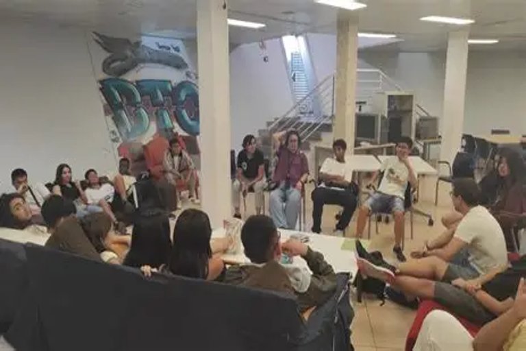 Inauguran centro comunitario en Carabanchel